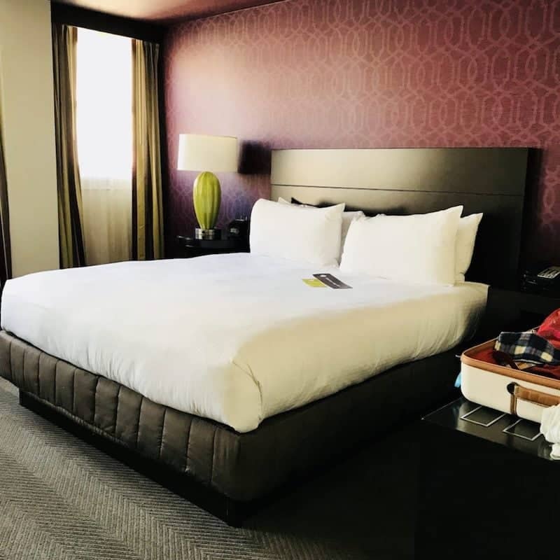 hotel adagio san francisco bedroom