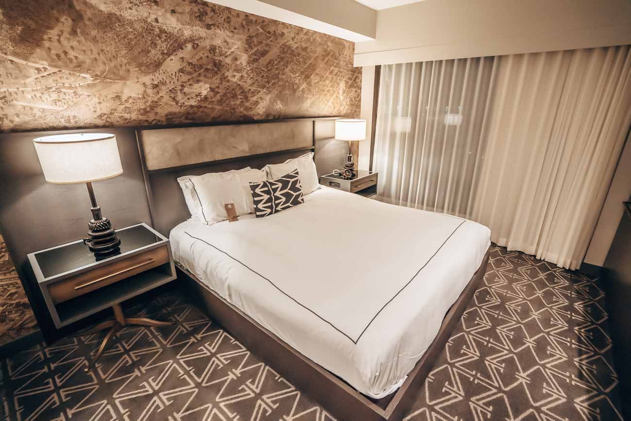 lakeview spa suite kimpton van zandt austin