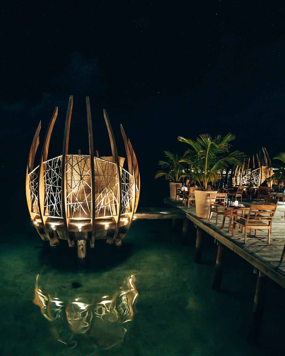 dining at lux south ari