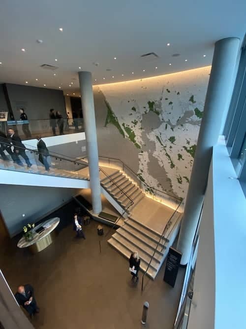 grand hyatt sfo lobby