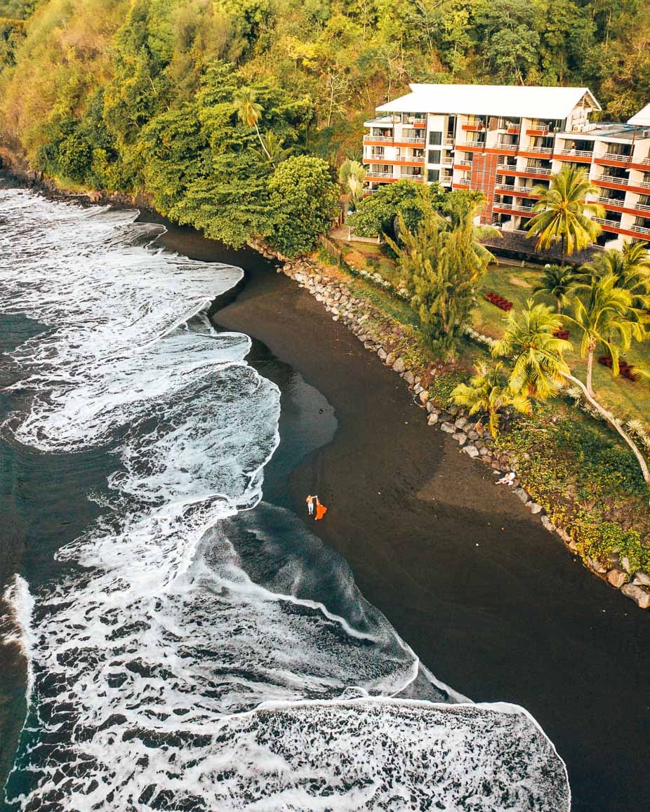 tahiti pearl beach front