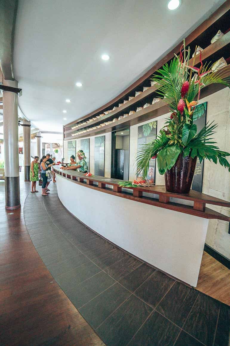 lobby tahiti pearl beach resort