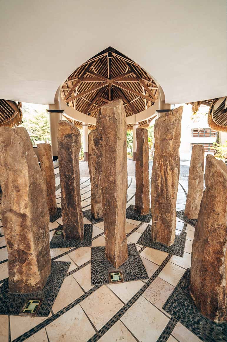 lobby tahiti pearl beach resort