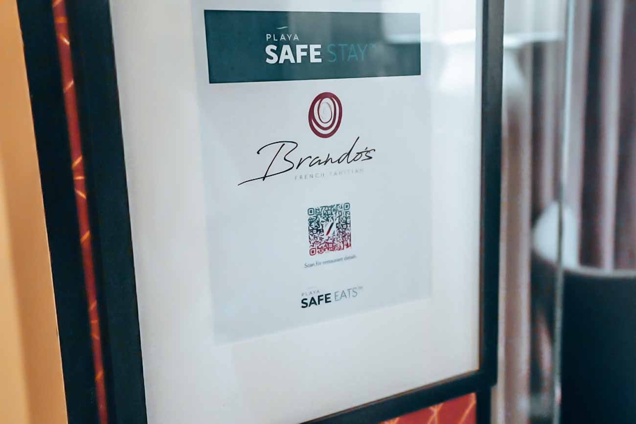 restaurant sign with qr code