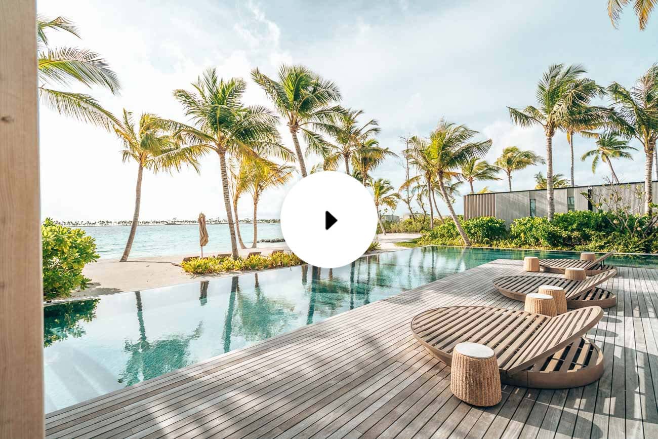 Video: Ritz-Carlton Fari Islands, Maldives Hotel Review