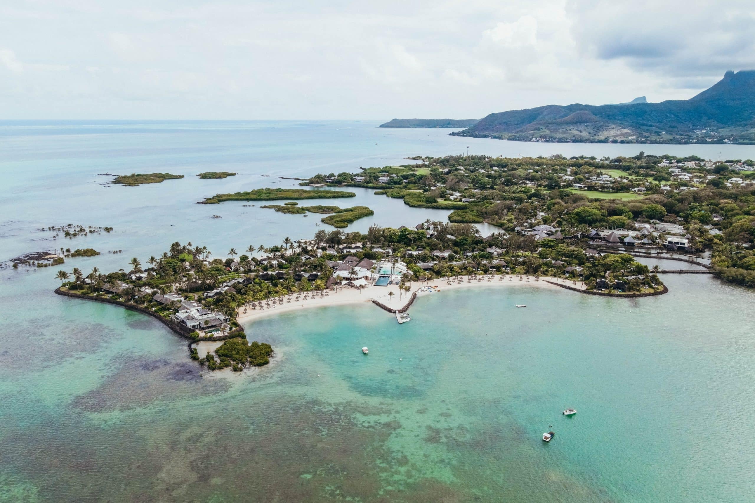 Hotel Review: Four Seasons Resort Mauritius at Anahita