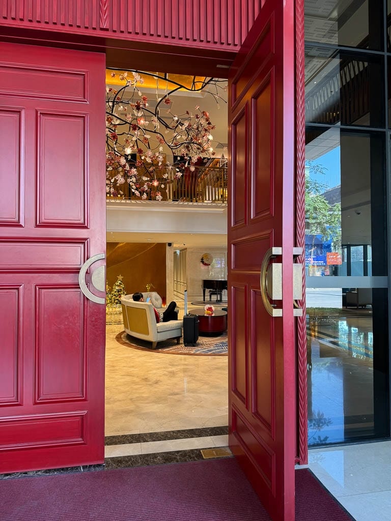 grand mercure hanoi