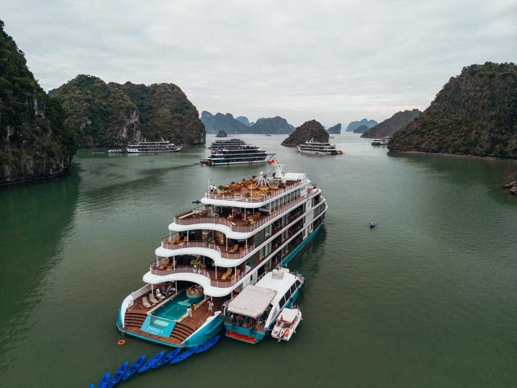 Luxury at Sea: 2 nights aboard Capella Cruise, Lan Ha Bay