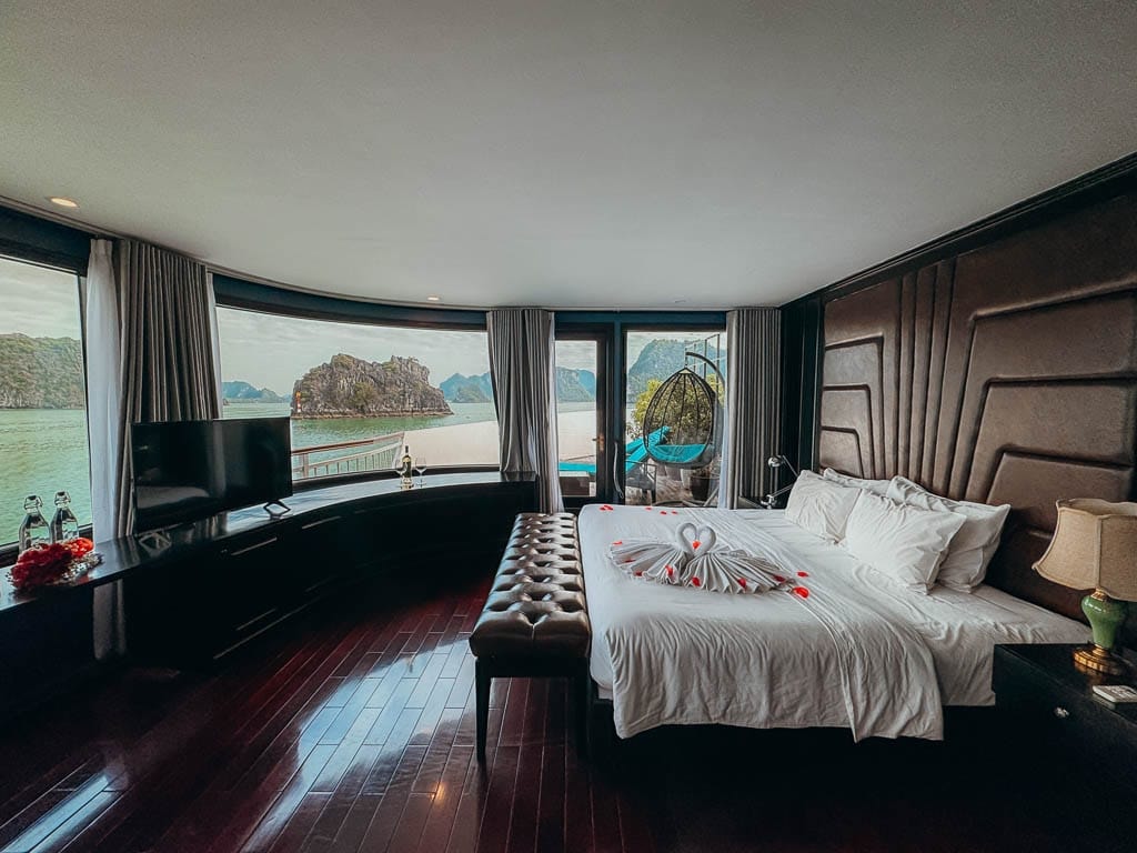 Ha Long Bay