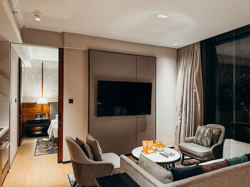 Hotel Review: Hyatt Regency Phnom Penh