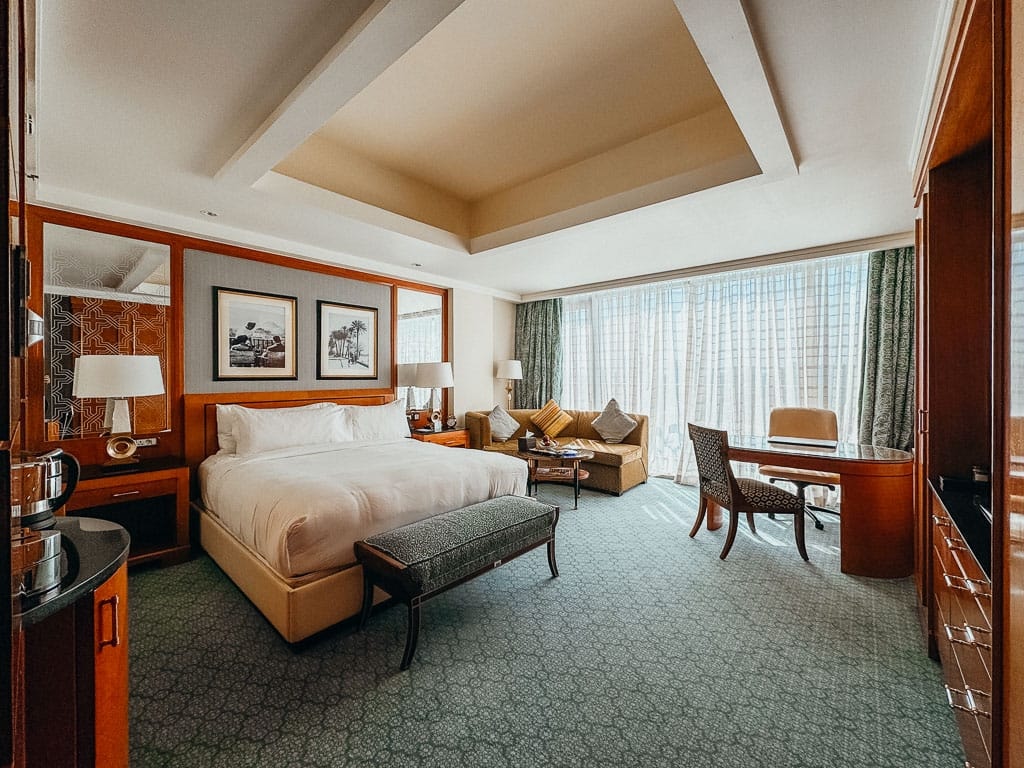 Hotel Review: The Ritz-Carlton Nile, Cairo